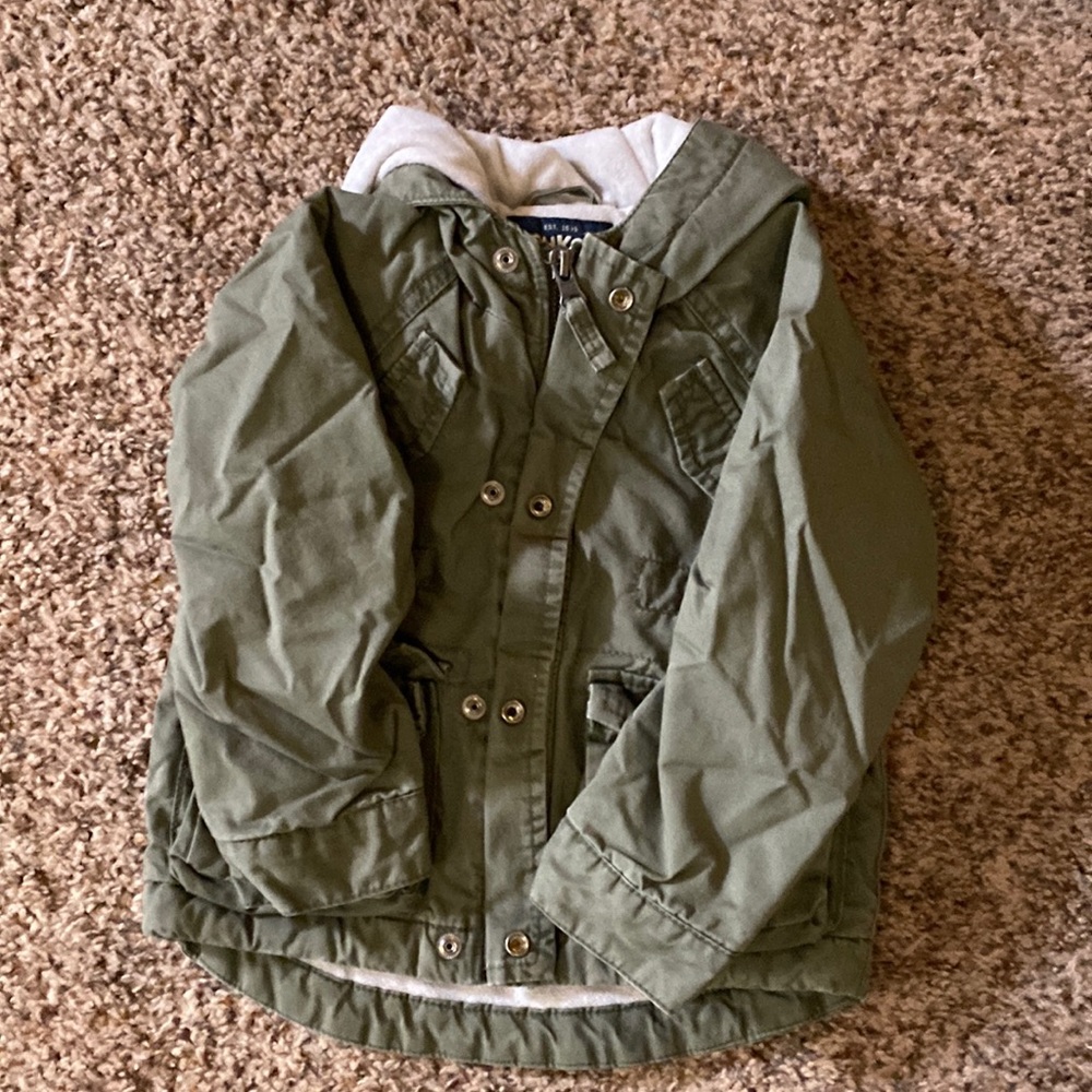 Army green medium weight jacket ( light fleece lined)